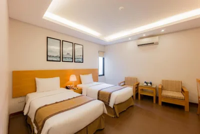 Superior Twin Room — Riverside Hanoi Hotel
